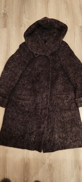 Пальто теплое с капюшоном Elema р .М