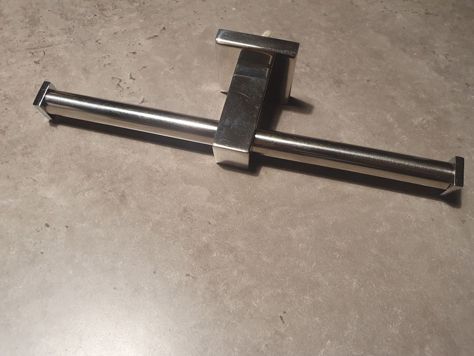 Uchwyt na papier Arktic Bisk chrom połysk