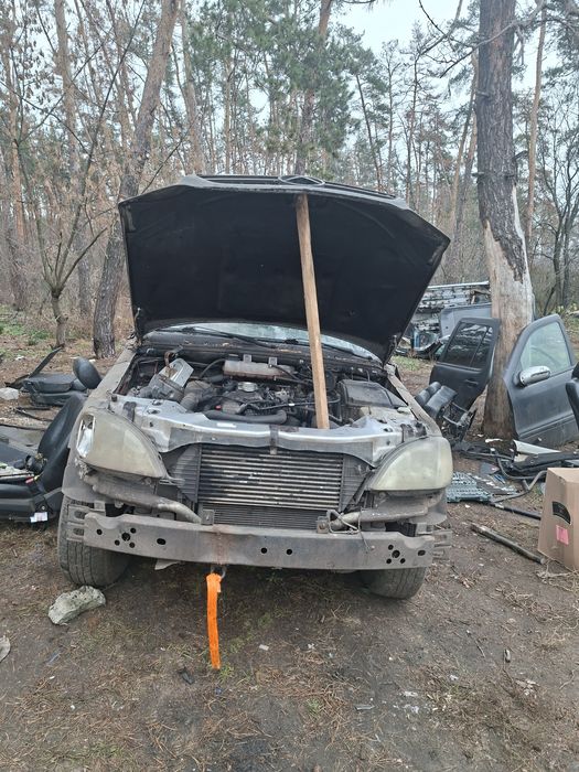 Разборка Мерседес Мл 163 2.7 и 2.3