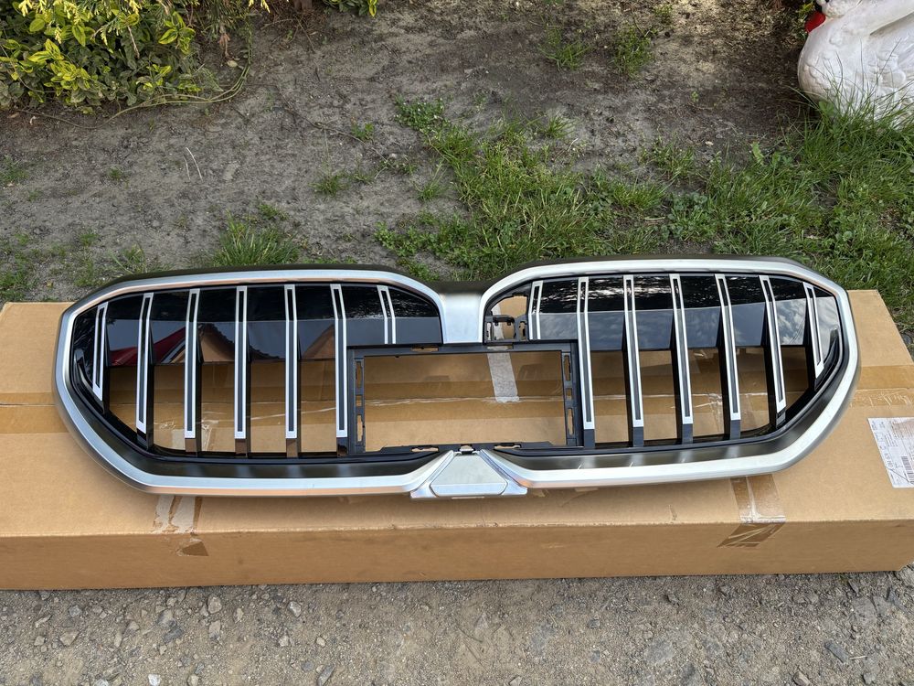 Grill atrapa nerki BMW 5 G60 G61