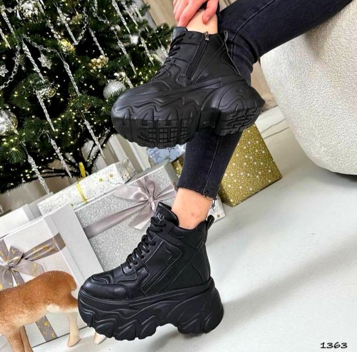 Зима ботінки на 35 36 37 38 на платформі женский кросівки хай