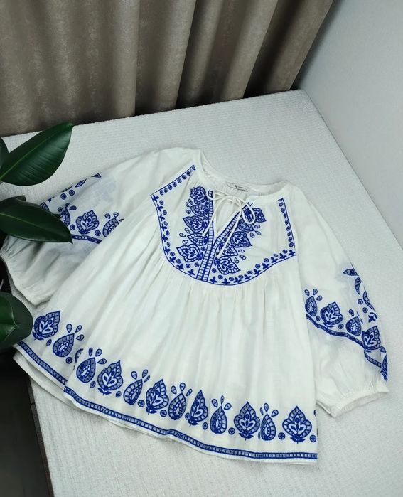 Вишиванка жіноча