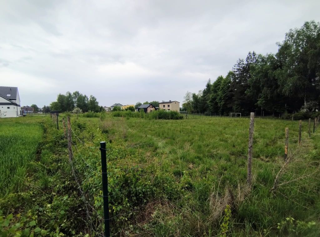 Działka budowlana w Lędzinach 827m2