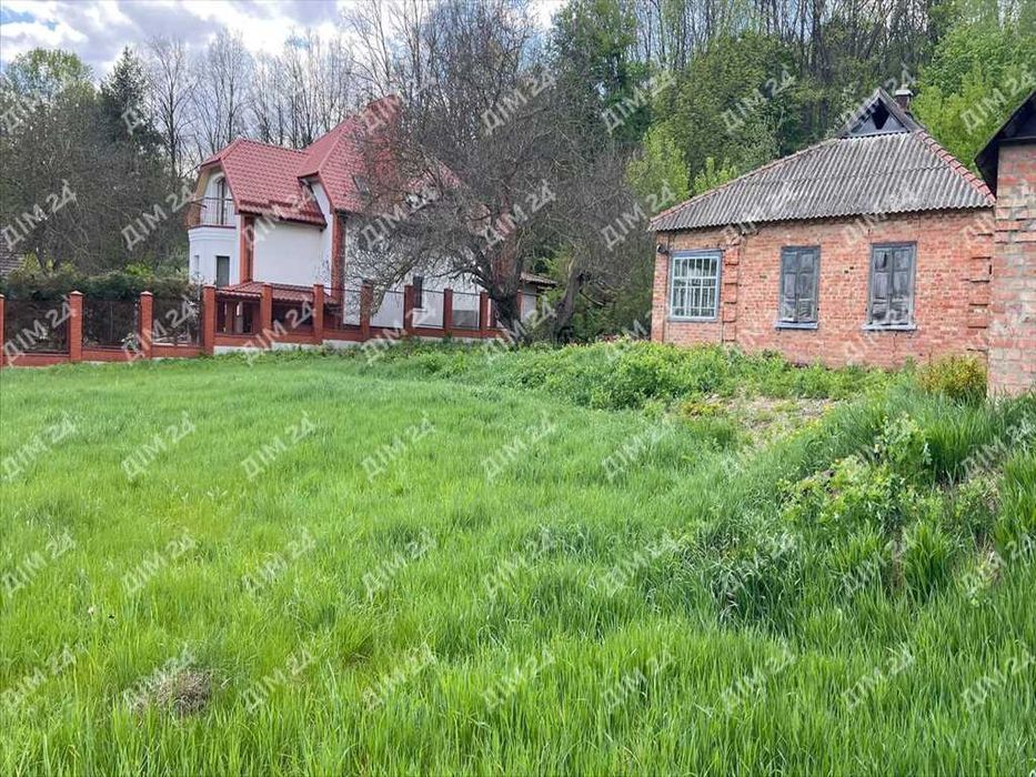 Унікальна ділянка в Петрівці!