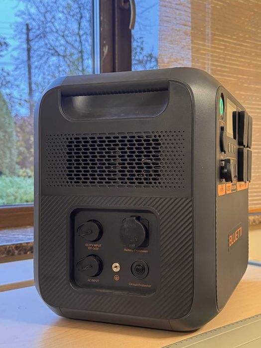 Зарядня станція Bluetti AC200PL (EU, нова з гарантією)