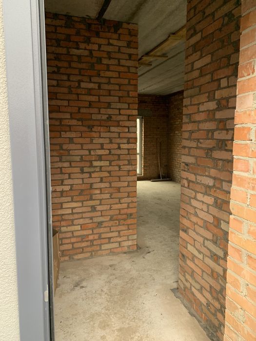 Продаж 2 поверхового таунхауса, 73 кв. м, 2 кімнати, на вул. Мирна