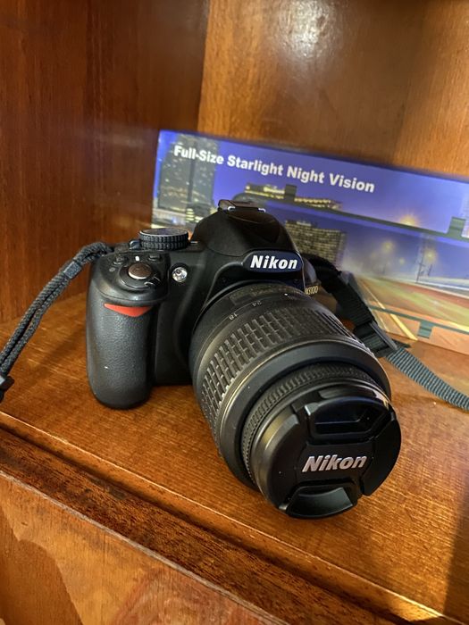 Продам Nikon D3100 в идеальном состоянии