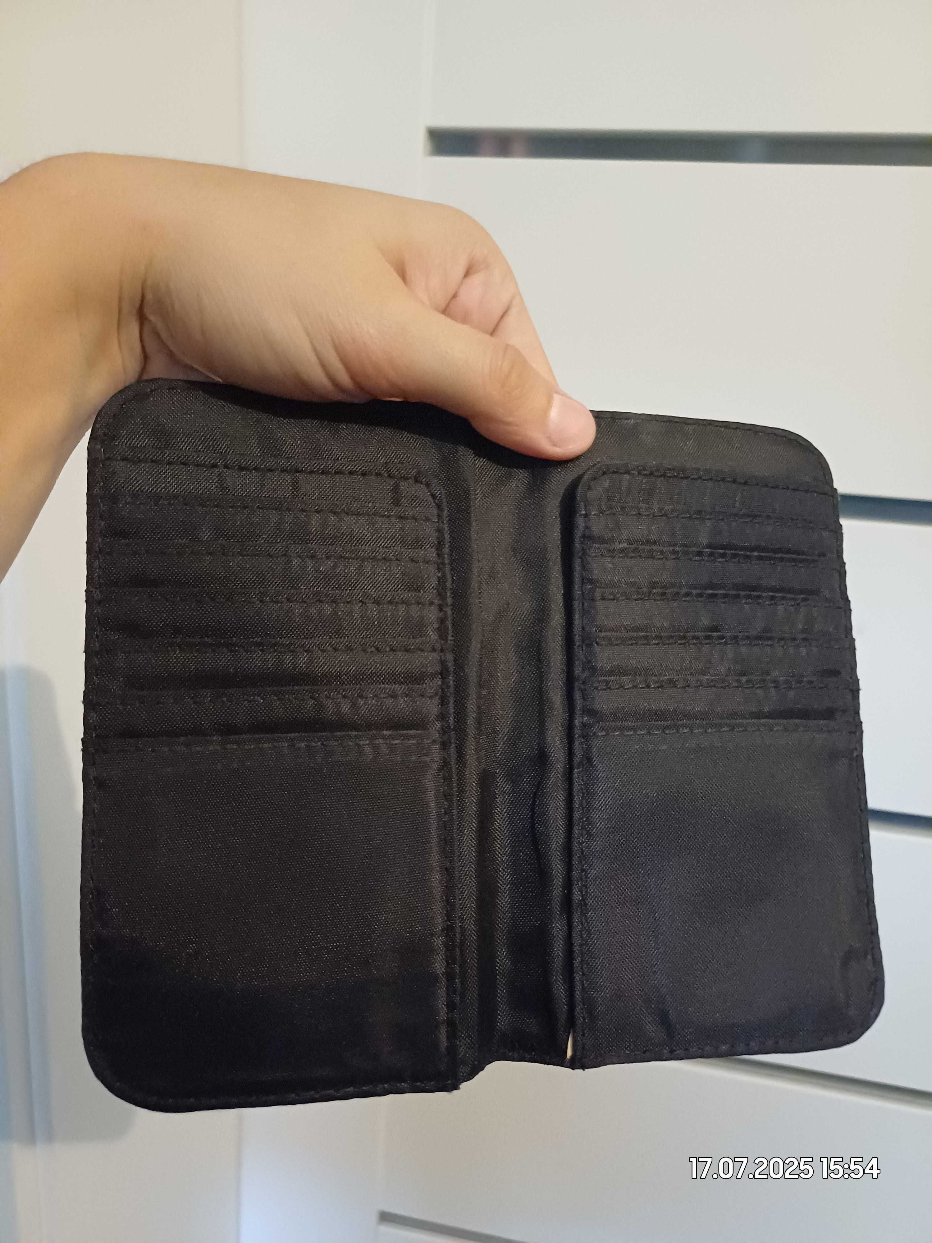 Pokrowiec etui na karty