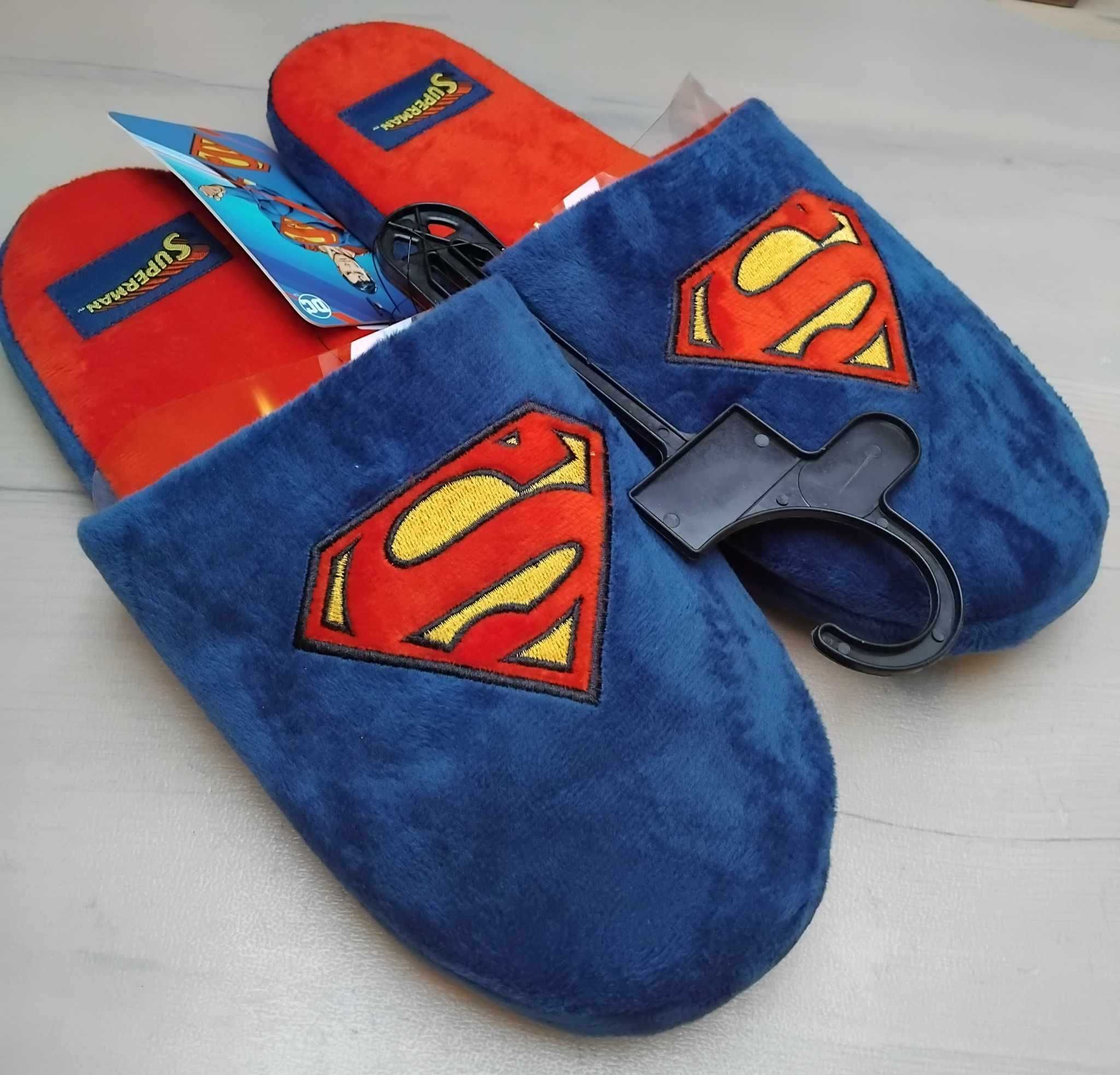 kapcie nowe superman 43/44