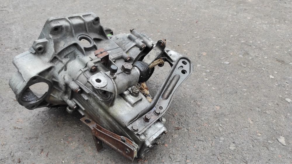 МКПП vw Golf 2,3 Vento 1.6-1.8