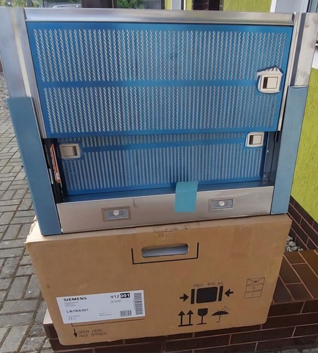 Okap  Siemens  LI67RA561 szafkowy nowy