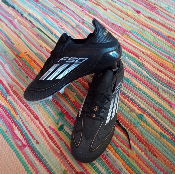 Botas Futebol F50 (Novas)