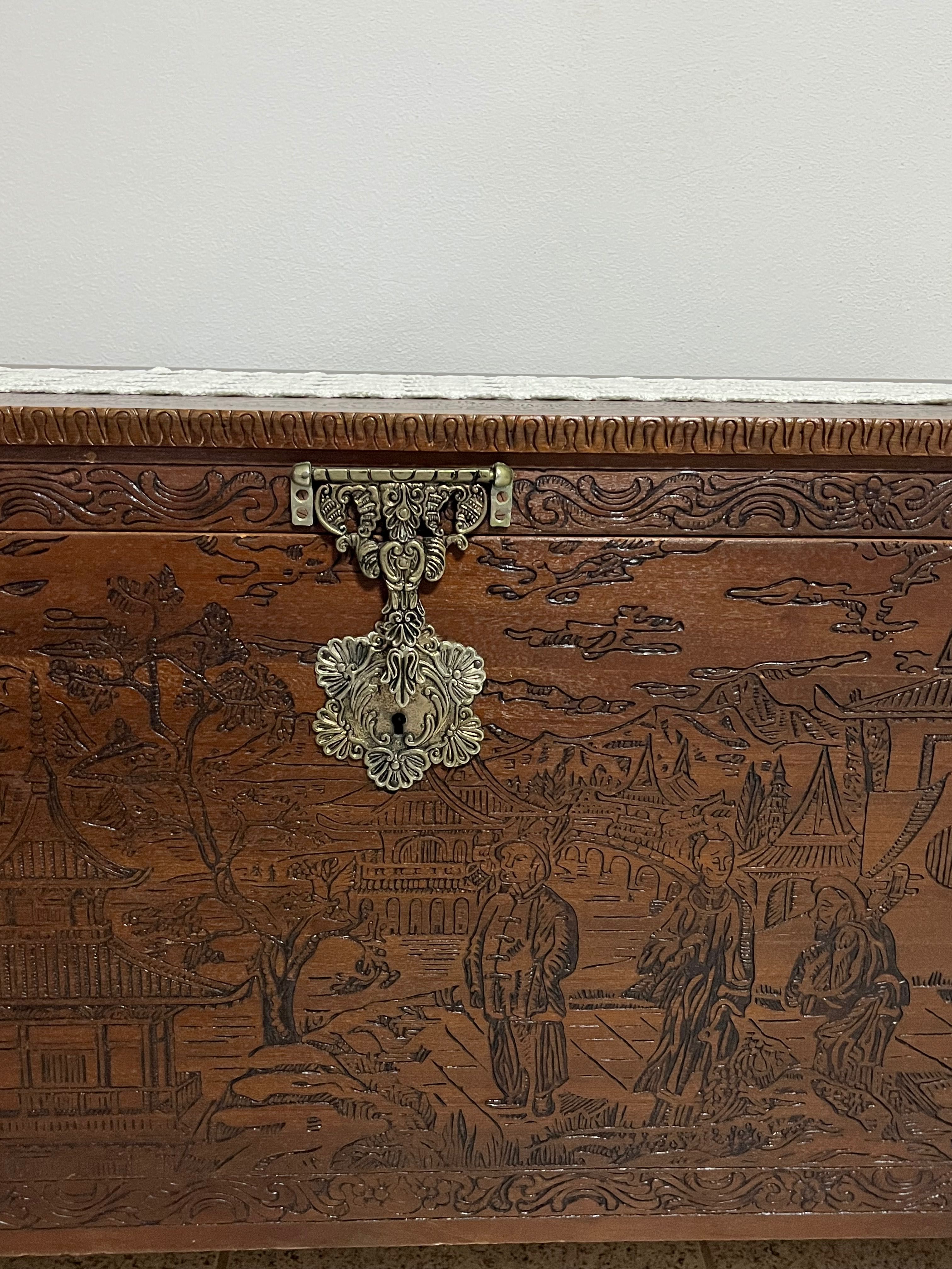 Vende se baú/arca estilo vintage