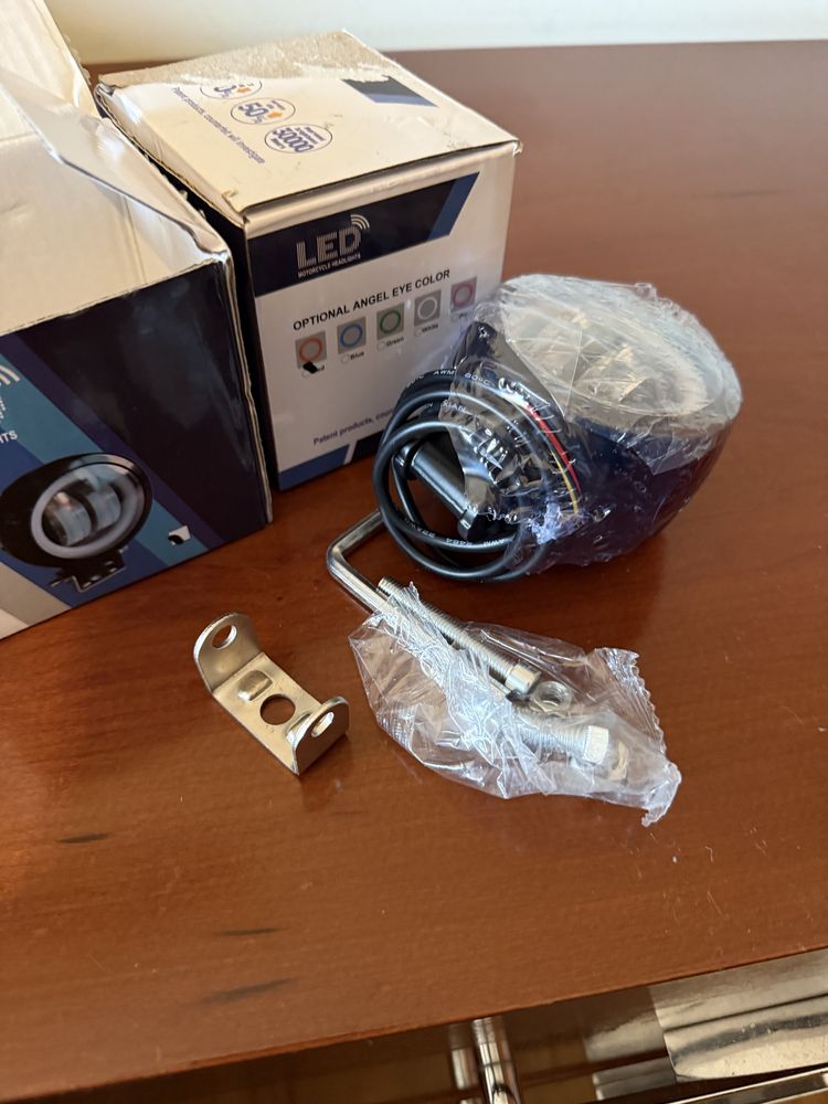 Luzes auxiliares para moto / moto 4 / trotinetes