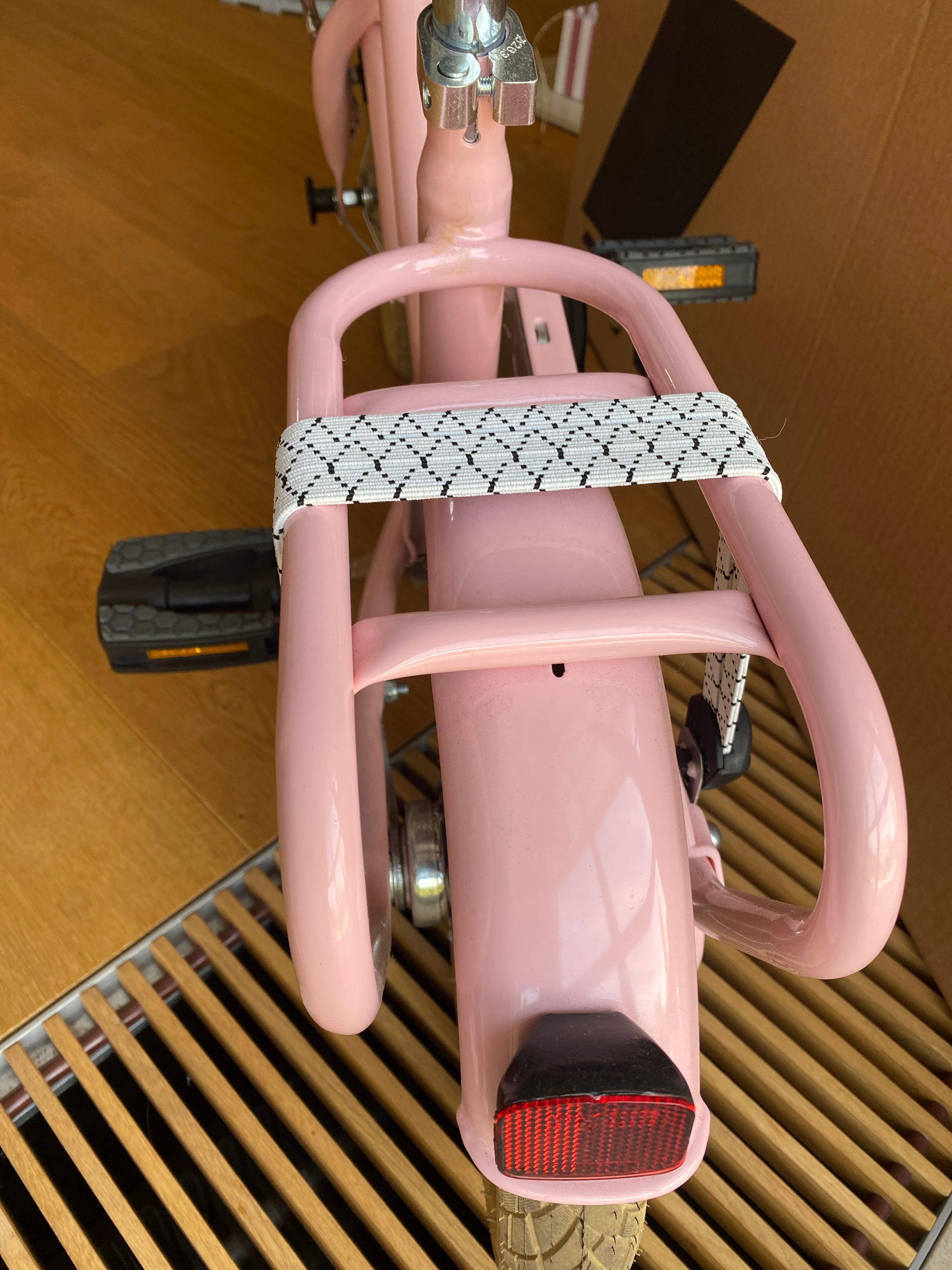 Rower Puky Youke 12 Classic 12" Różowy z uchwytem do nauki jazdy