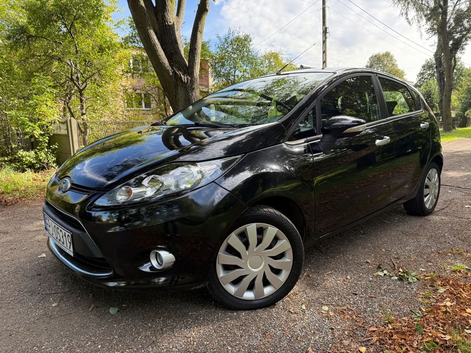 Ford Fiesta Nowy rozrząd , nowe hamulce , sprawna klima 1.4-16v rej w PL