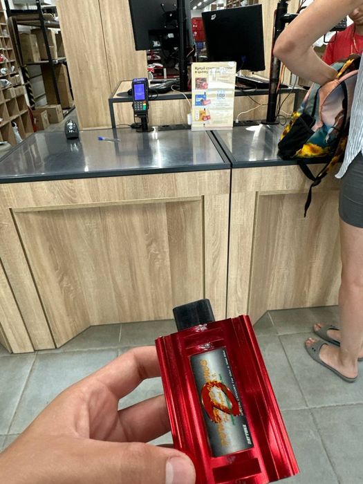 Продам дайтону красну