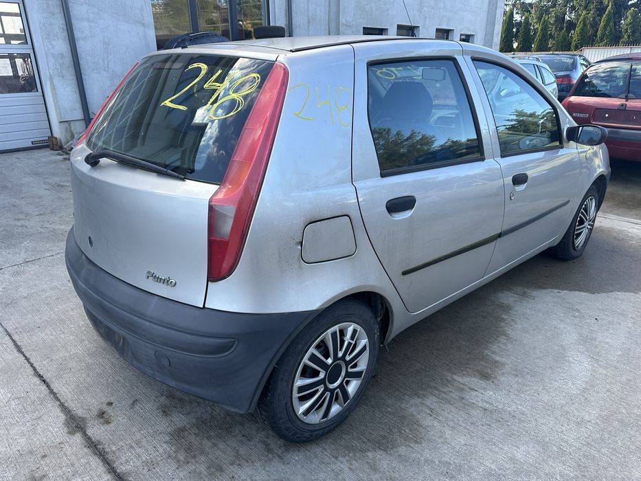 Fiat punto 2 II silnik 1,2 8v drzwi zderzak przod tyl na czesci 647
