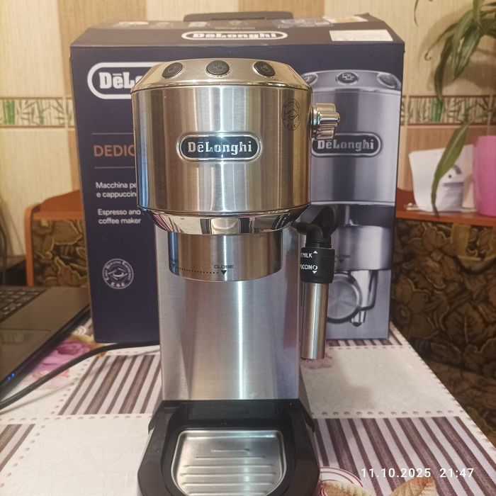 кавоварка Delonghi