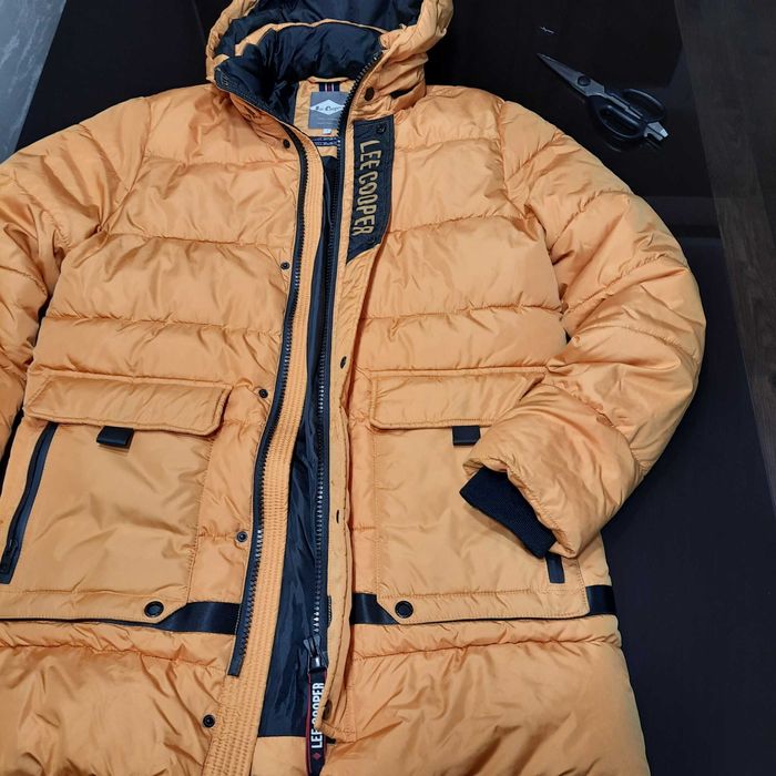 Пальто-куртка чоловіча (підліт.)зимове. Розмір S. Lee Cooper.