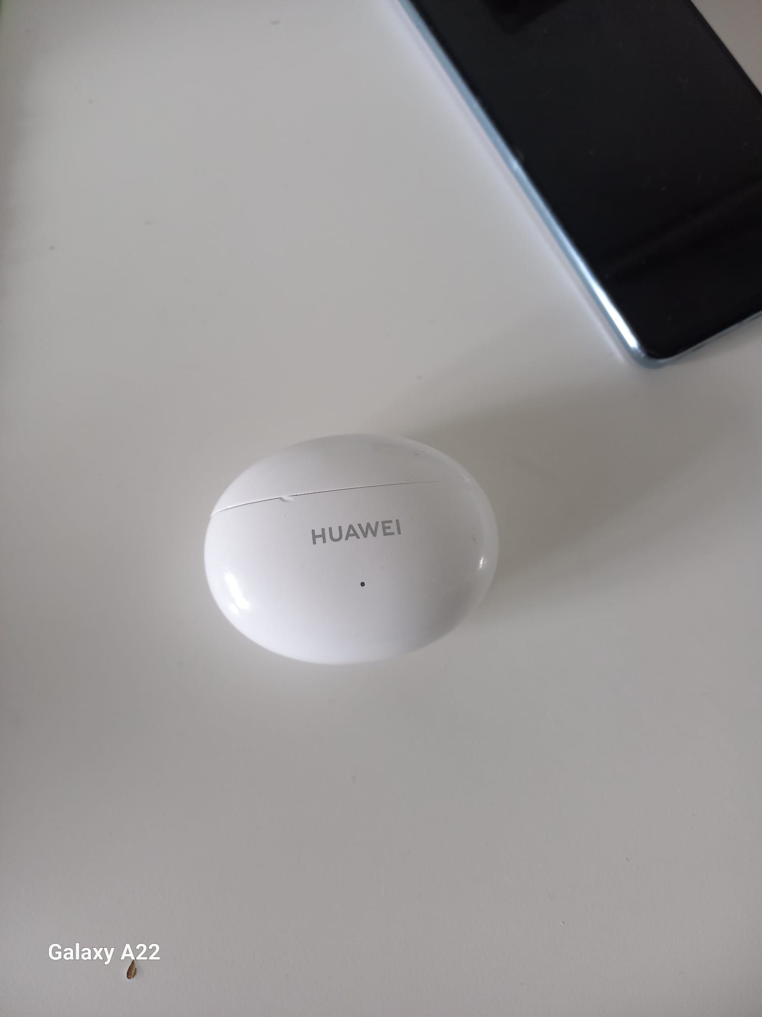 Huawei P30 128 GB, junto com freebuds 4I