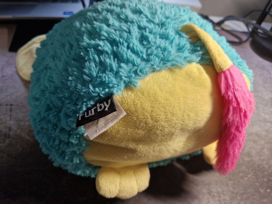 Furby Фербі м'яка іграшка Hasbro оригінал 25 см