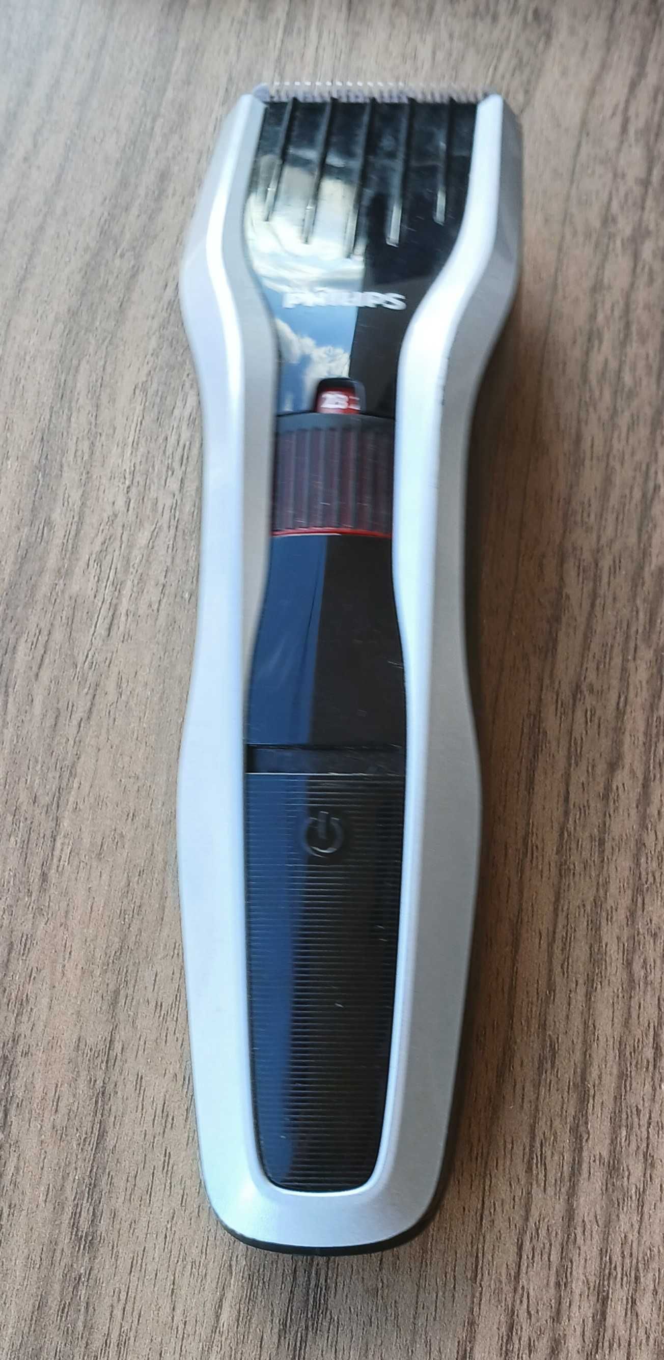 Máquina de cortar cabelo Philips usada com estojo