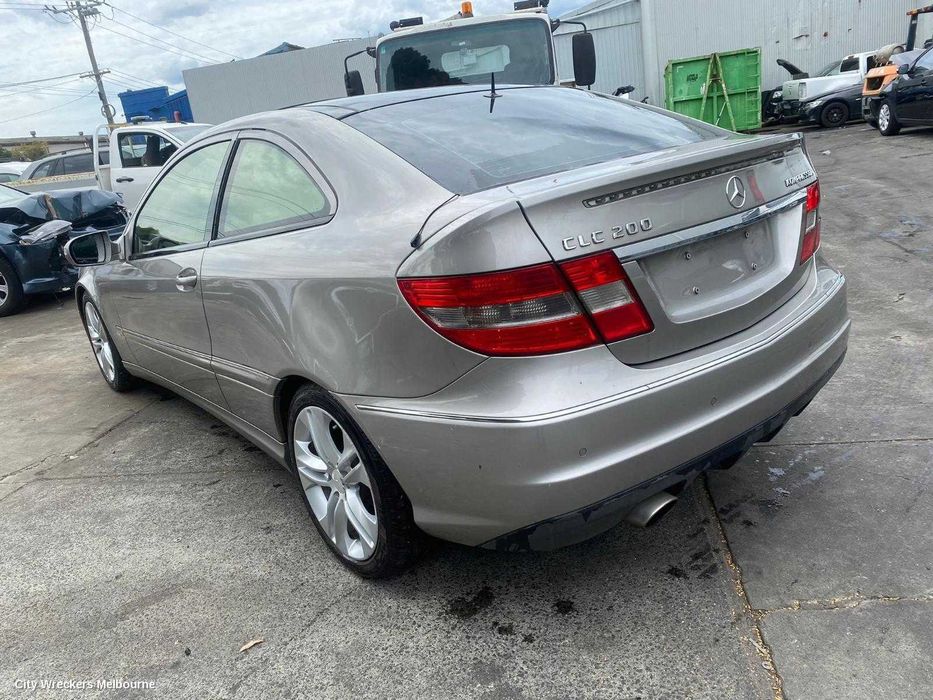 Бампер Mercedes CLC-Class розборка шрот W204 W203