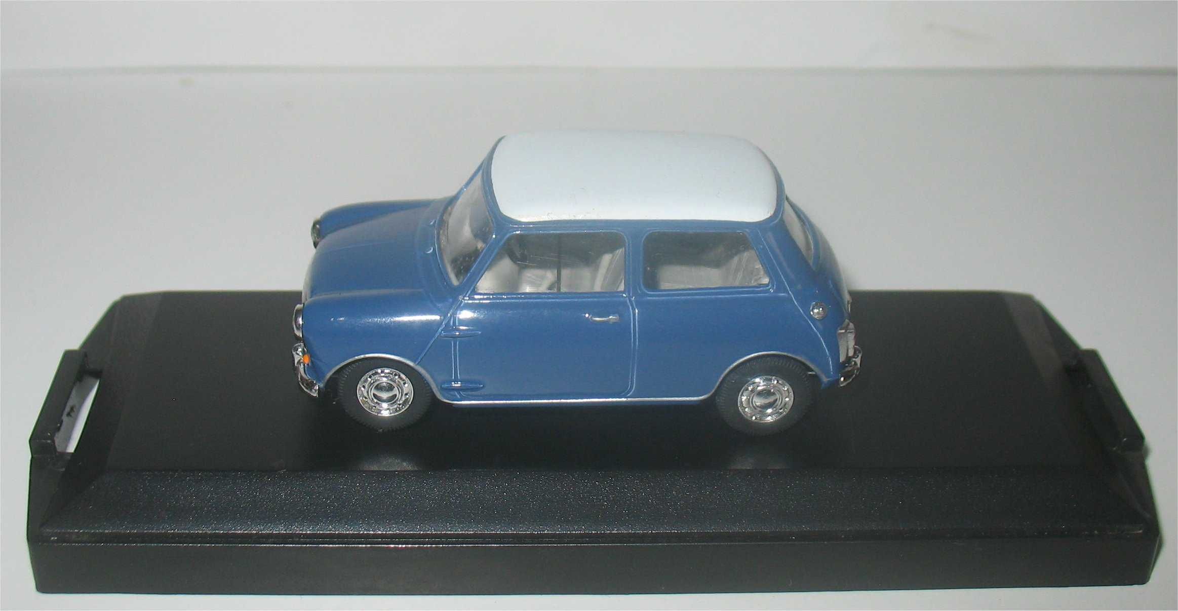 Vitesse - Morris Mini 1000 MK2 Super de Luxe - 1967