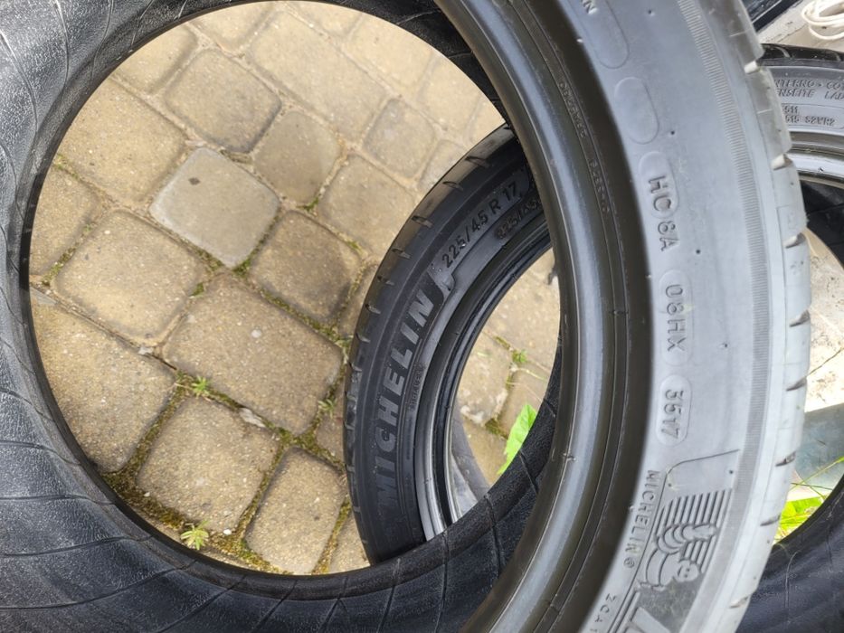 Opona Michelin Pilot Sport4 225/45 R17