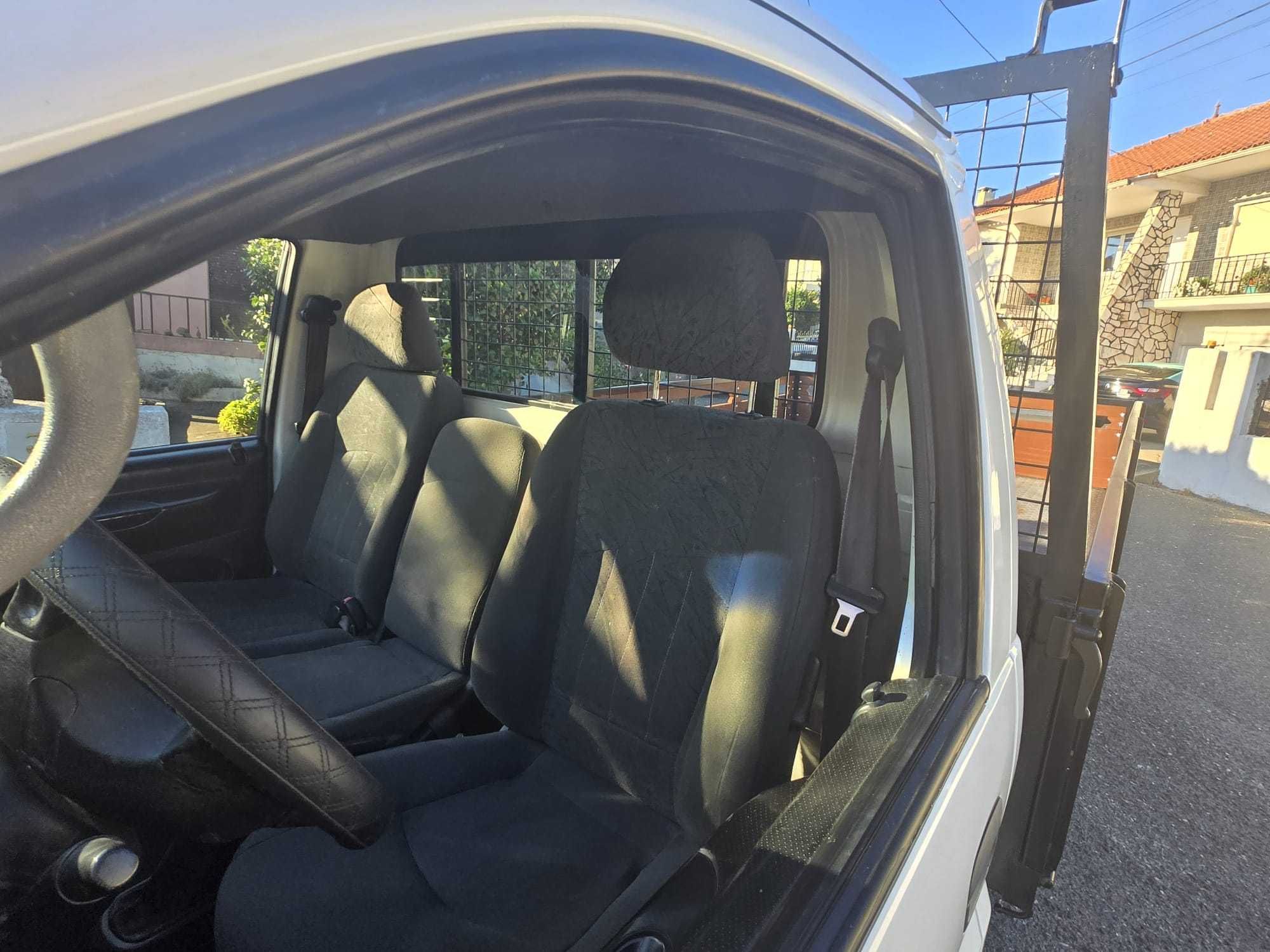 Hyundai H1 Diesel Caixa Aberta 2500cc Totalmente Restaurada