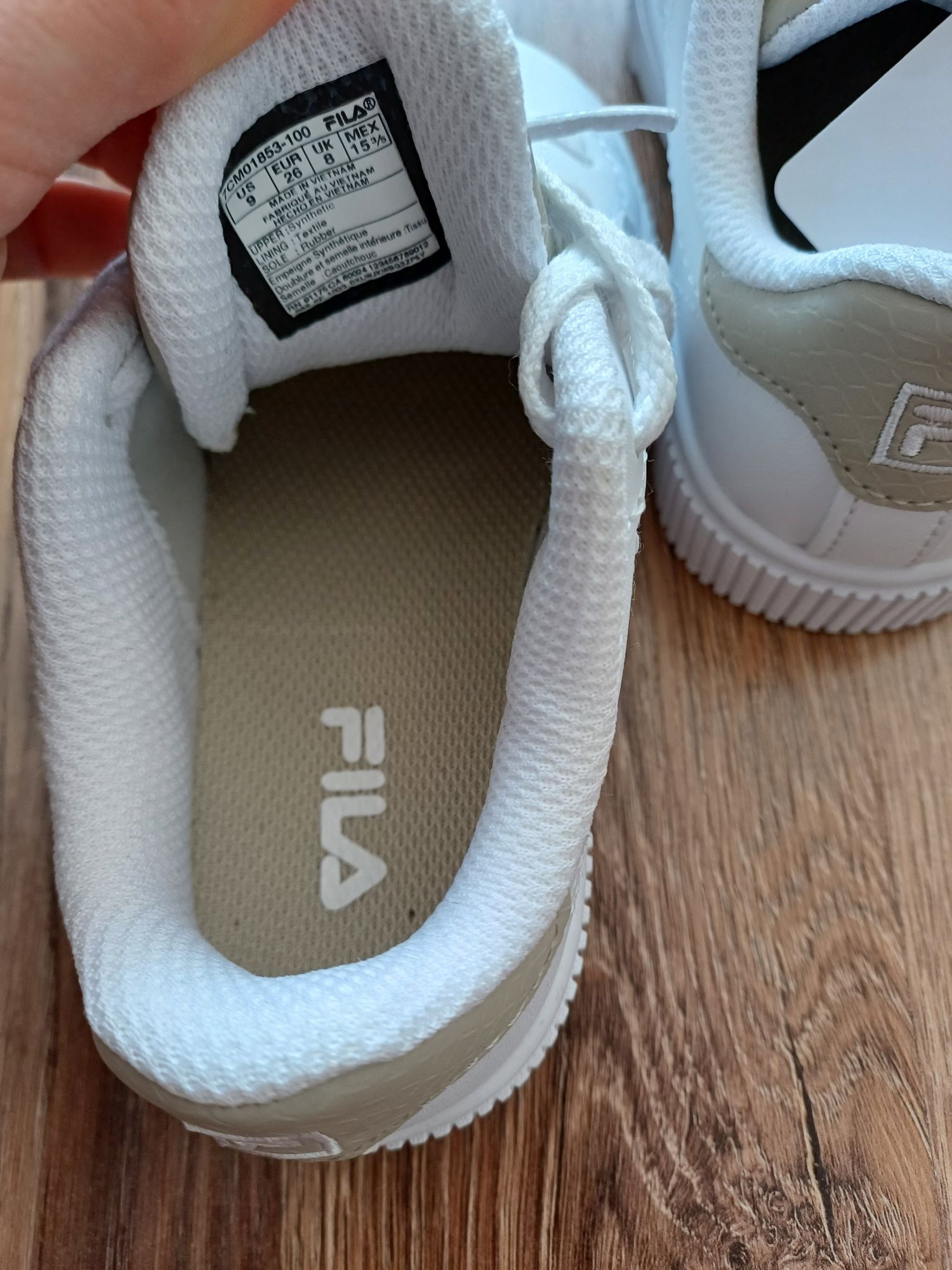 Nowe białe adidasy buty FILA 26
