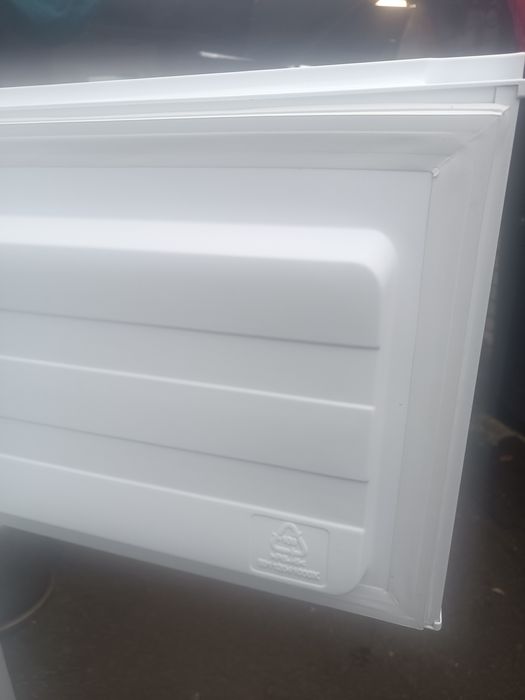 Продам холодильник elenberg TMF 143