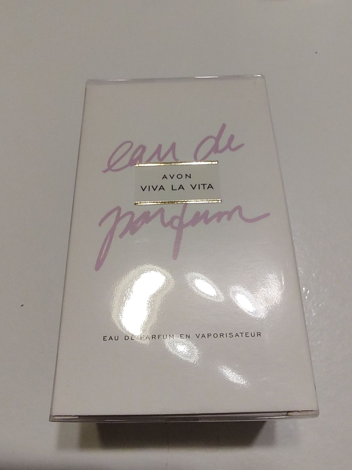 Avon Viva La Vita nowa woda perfumowana