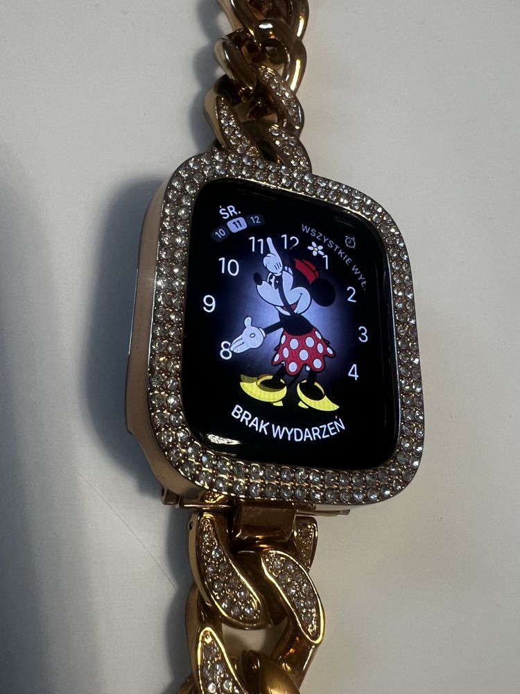 Apple Watch SE 2gen GPS 40mm koperta z aluminium (księżycowa poświata)