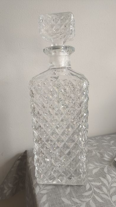 Karafka kryształowa, kieliszki kryształowe