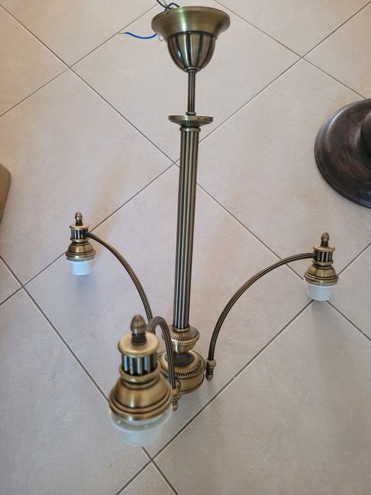 Żyrandol retro vintage pozłacany złoty beżowy klosz na 3 żarówki