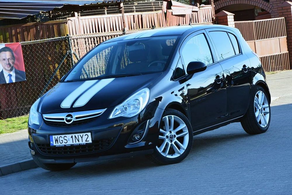 Opel Corsa LIFT ** 5 DRZWI** 1,4 BENZ. ** SATELLITE ** Zarejestrowana w PL!