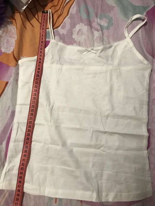 Майка на тонких бретелях