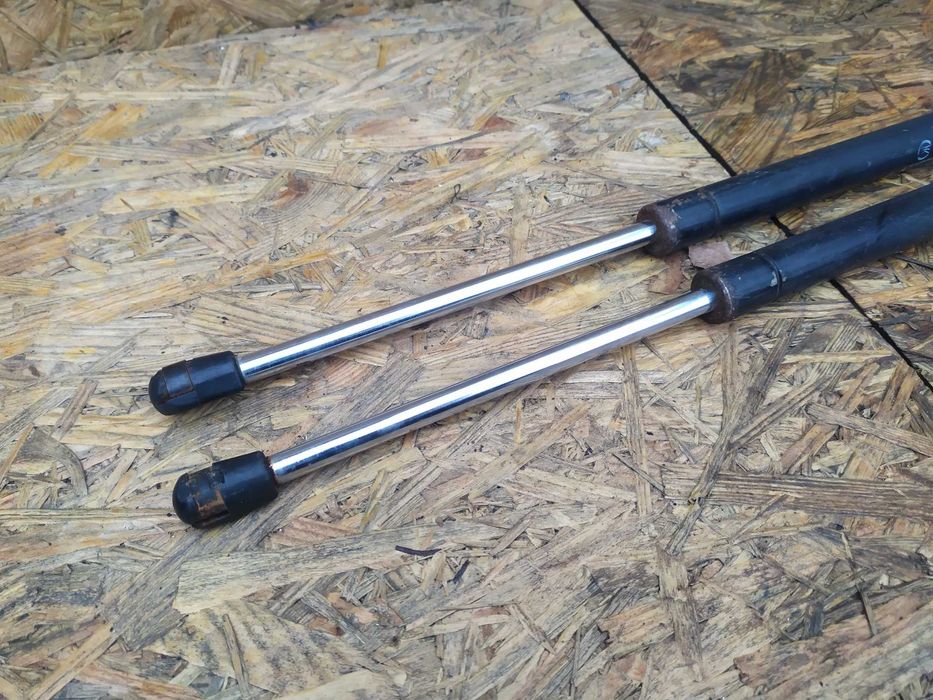 Амортизатор телескоп кришки багажника Ваз Лада  2108 2109 2111