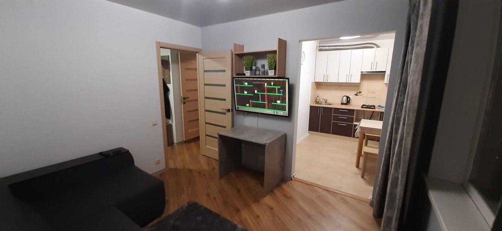 Своя 2-кімнатна квартира