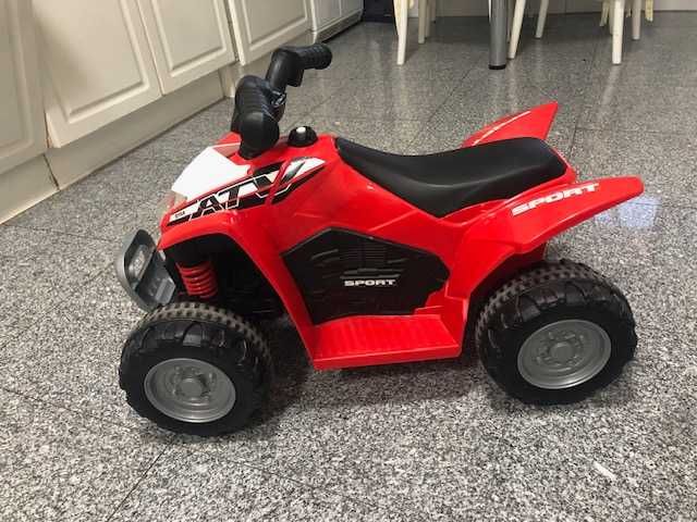 Quadriciclo infantil (moto 4) 6V Zoko (+ 18 meses) cor vermelha