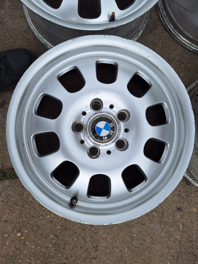 Alufelgi 5x120 16 BMW ET47 E46 E36 F22 F23 E81 E82 E87 F20 F21 koła fe