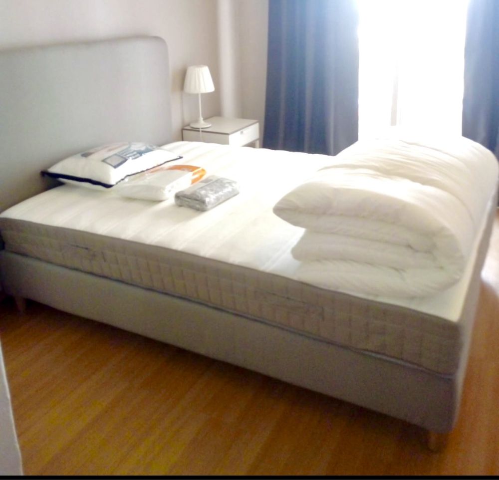 Cama IKEA + Colchão em bom estado