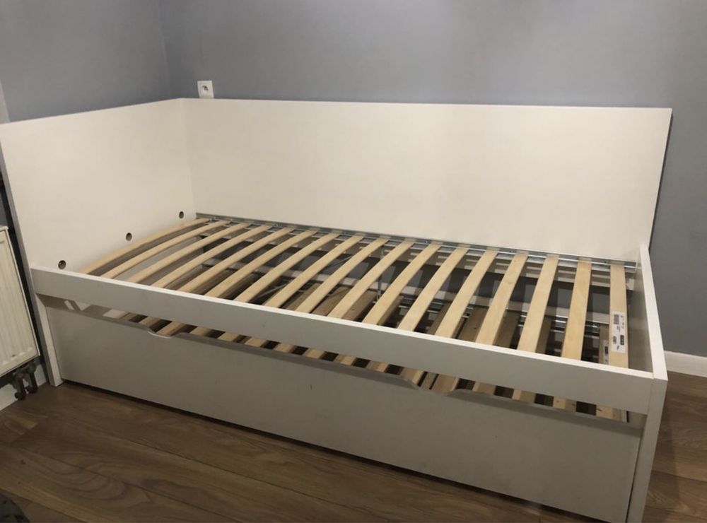 Łóżko młodzieżowe 2 w 1 Ikea Flaxa z materacem
