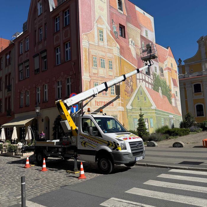 Zwyżka + Operator 20 metrów - Podnośnik Koszowy Wynajem Poznań