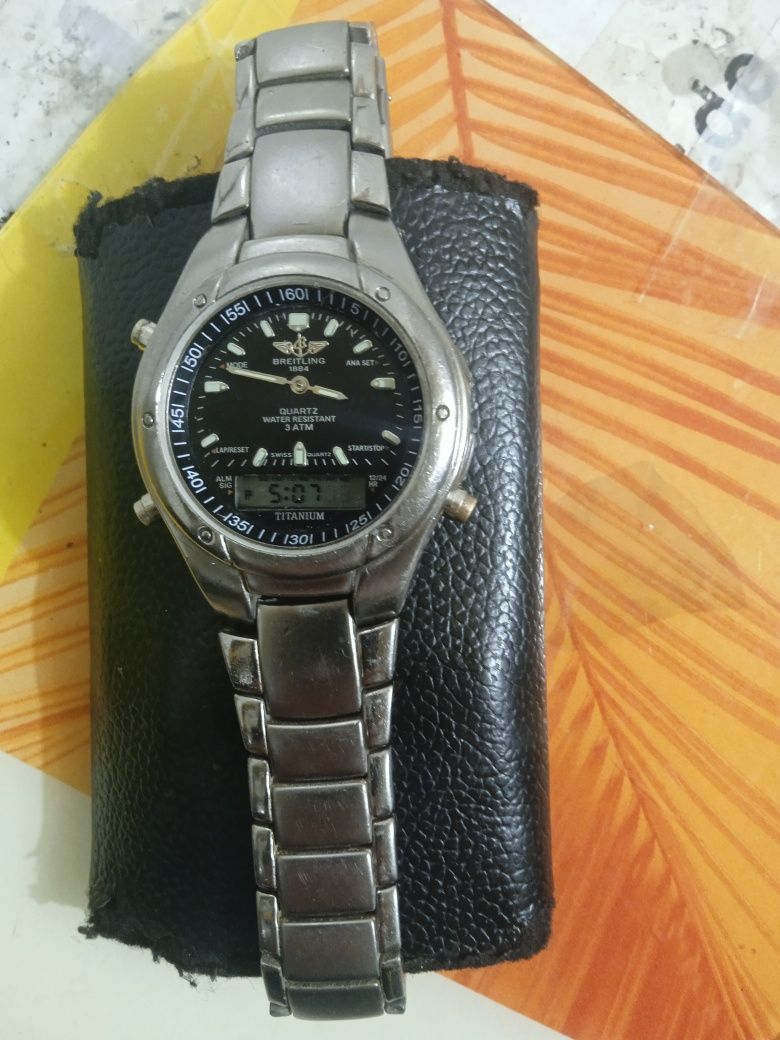 Часы Breitling Titanium