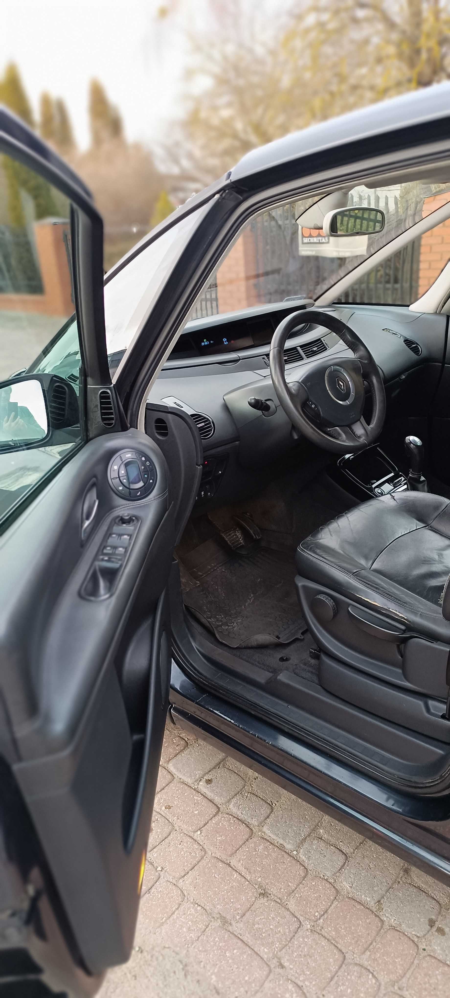 Renault Espace 2.0 dCi 175 KM – Initiale Paris – 7-osobowy