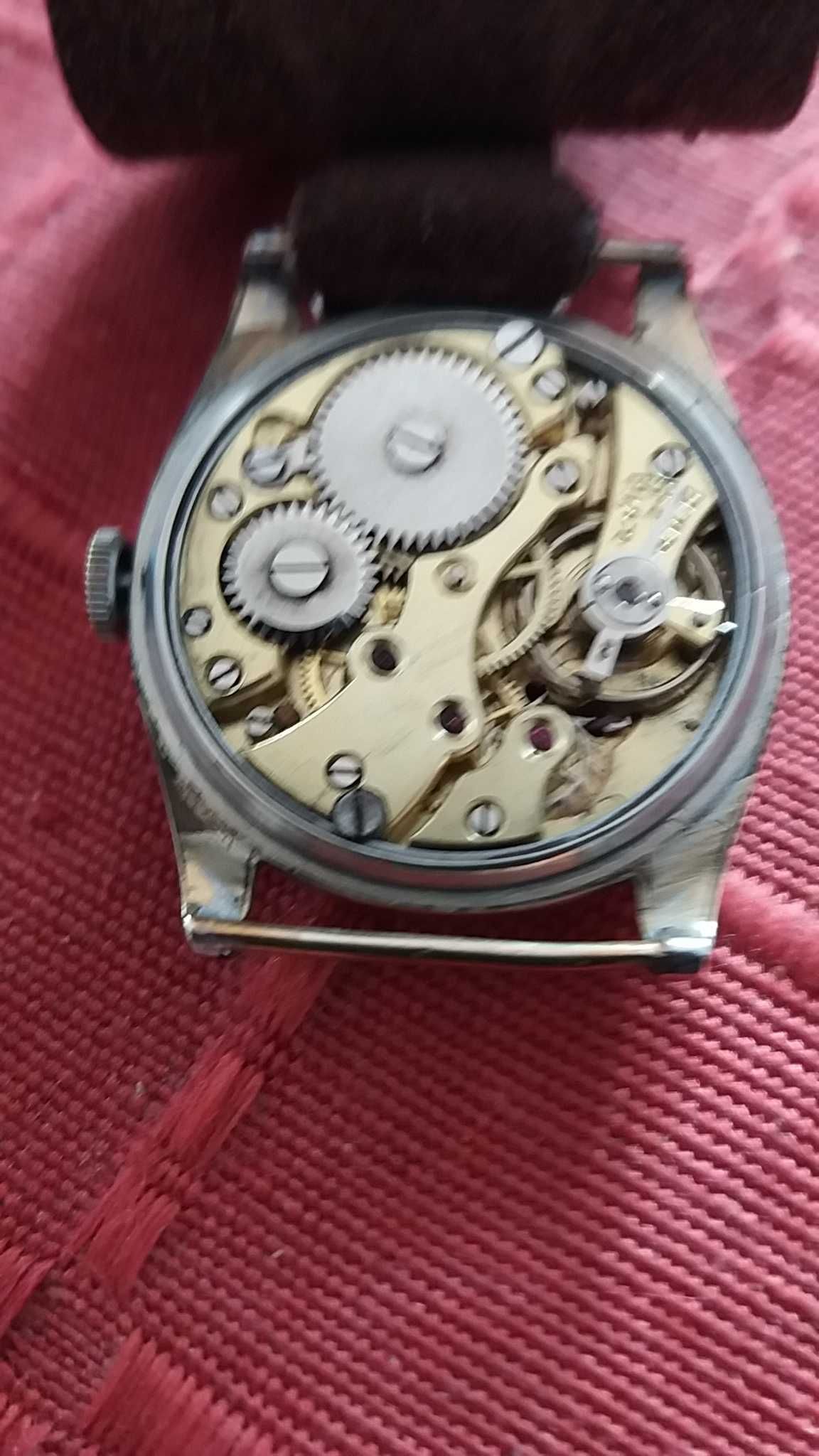 Zegarek militarny