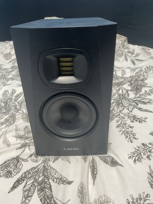 Monitor Adam Áudio T5V ( Coluna de estúdio)